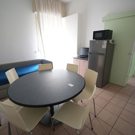 Lugano Residence Rimini Exterior photo